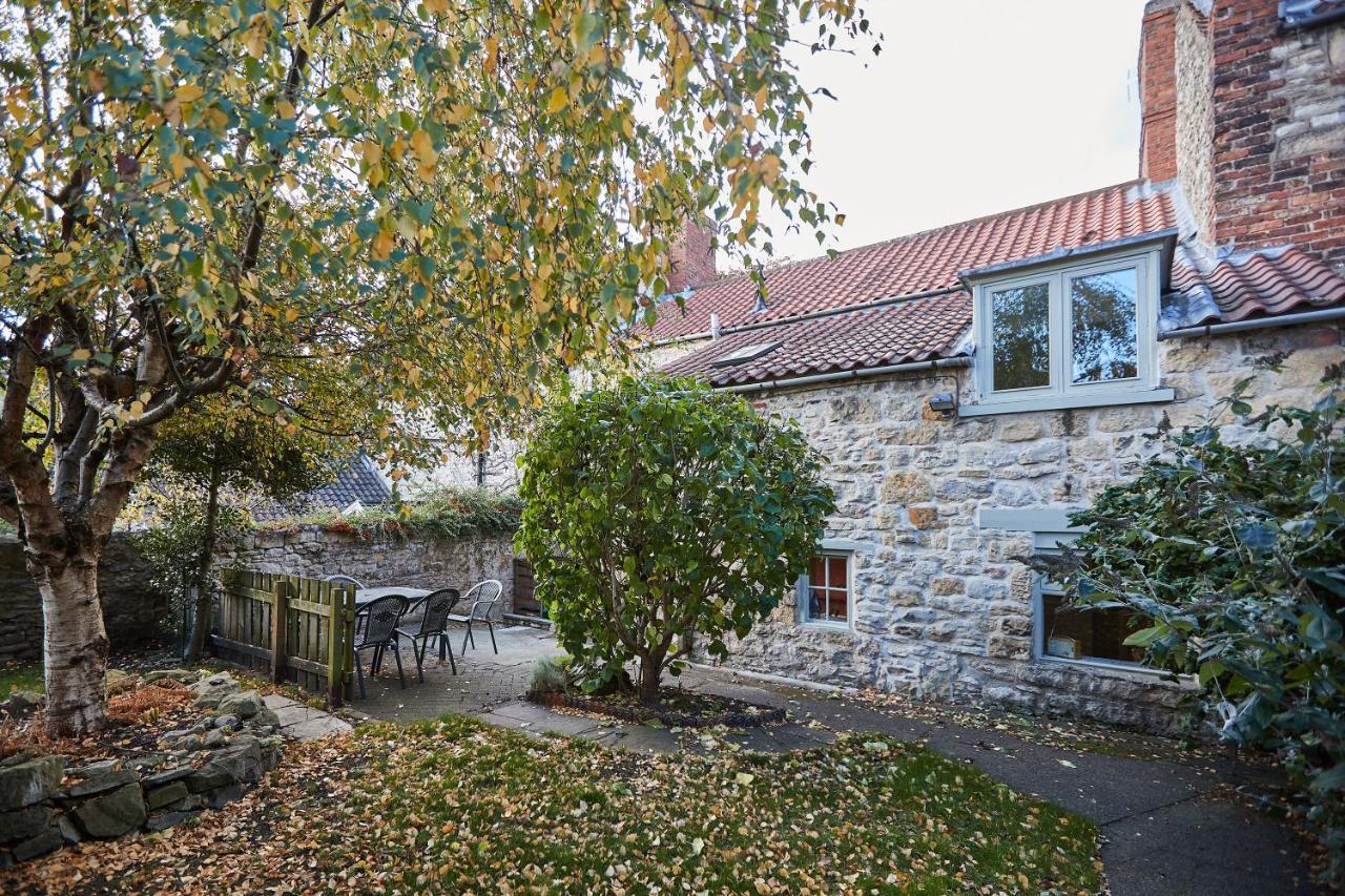 Host & Stay - Hall Garth Pickering Eksteriør bilde